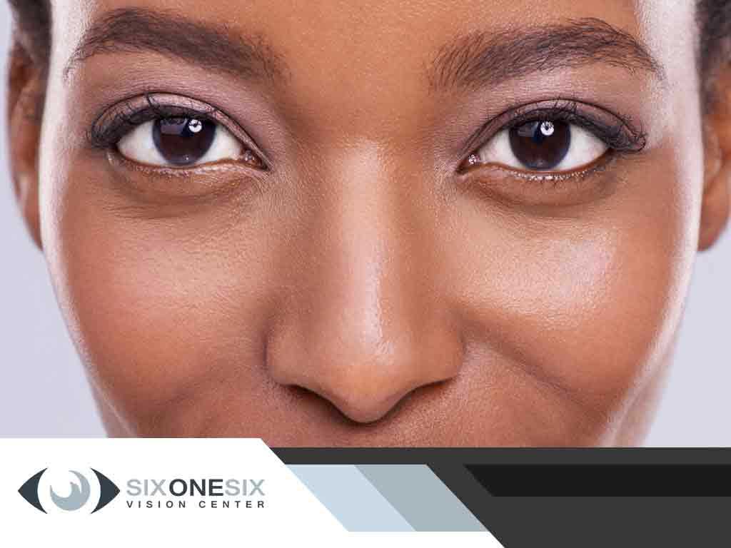 5 Eye Makeup Safety Tips